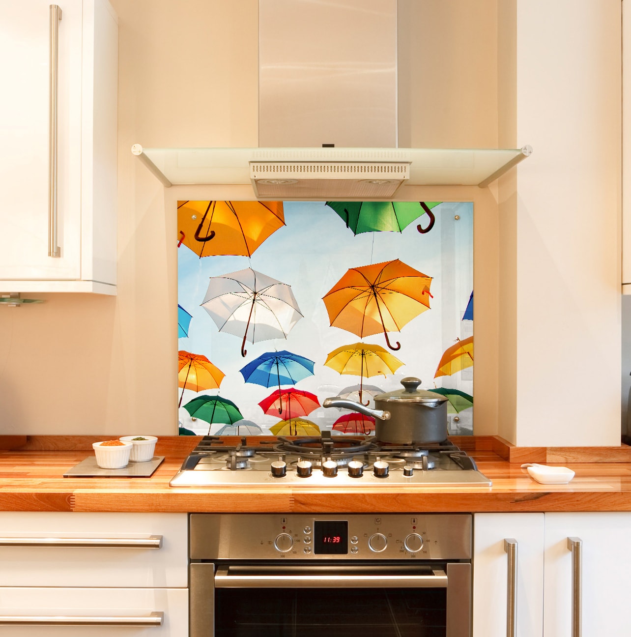 Umbrellas kitchen splashback